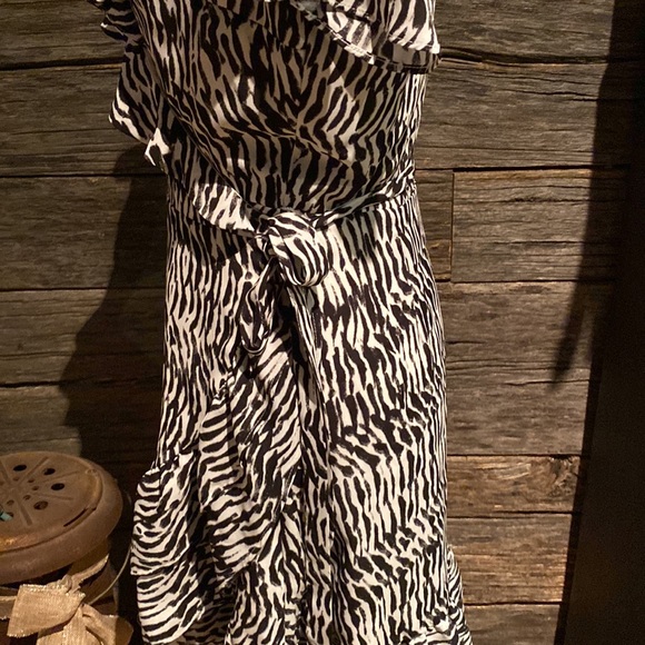 Worn Once INC International Concepts wrap dress - Picture 6 of 11